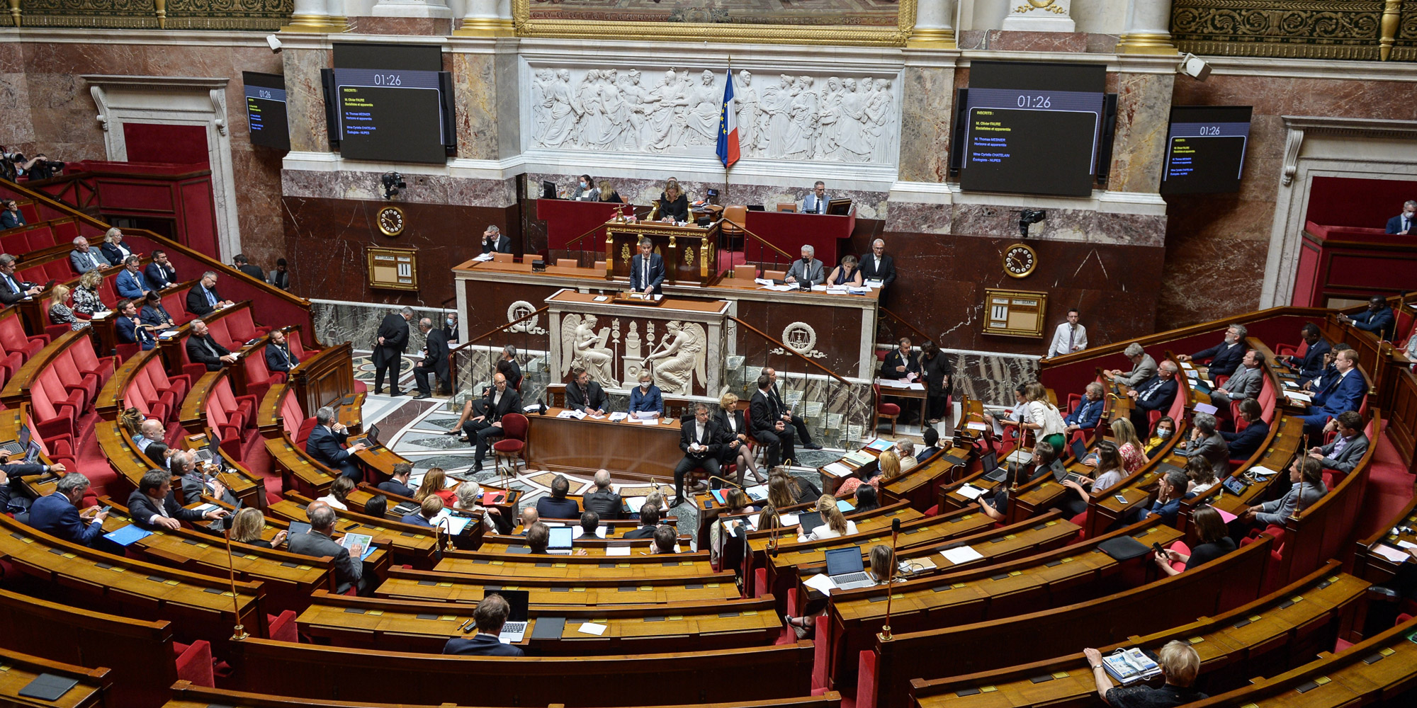 Une Égalité En Fuite : Le Parti Socialiste Suisse Admet le Voile dans les Écoles